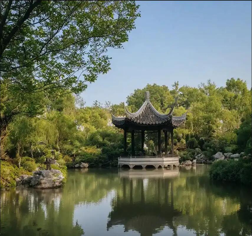 白塔区平蝶餐饮有限公司